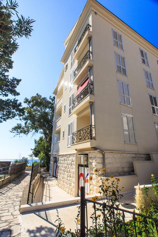 Luxbeachfront Petrovac المظهر الخارجي الصورة